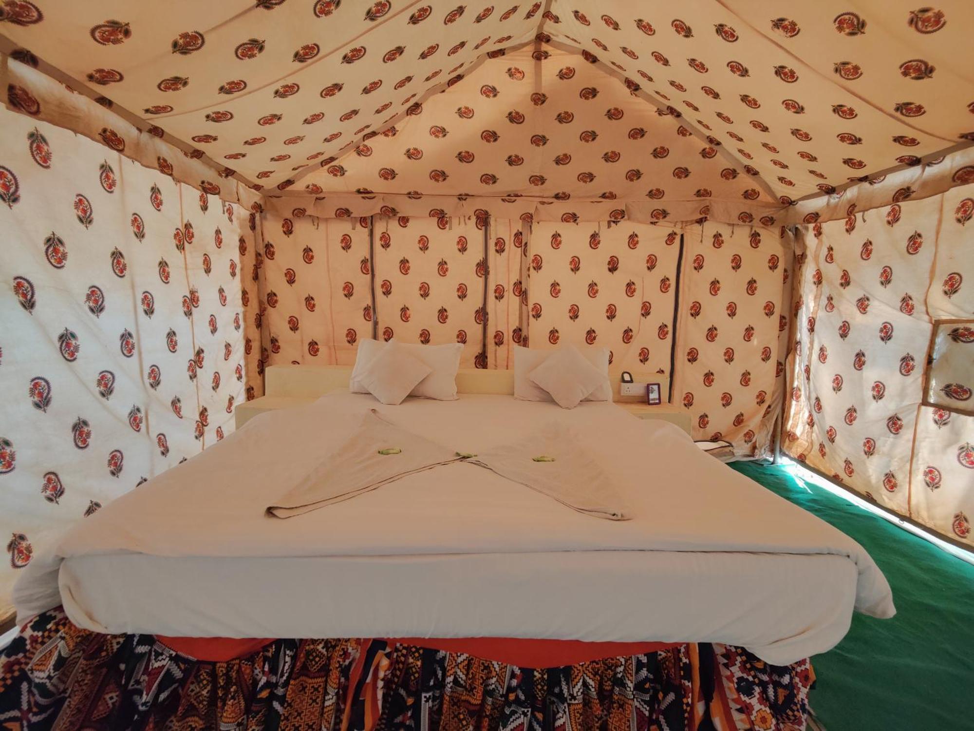 Om Luxury Resort Jaisalmer Zimmer foto